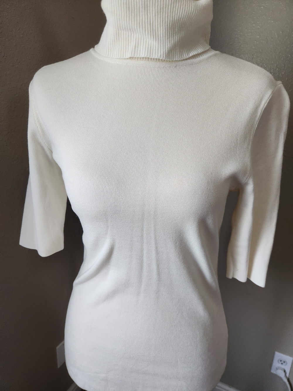 Alfani Ivory Short-Sleeve Turtleneck Sweater - Picture 5 of 6